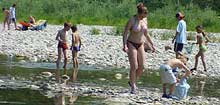 Baden und Kanufahrten am Altrhein